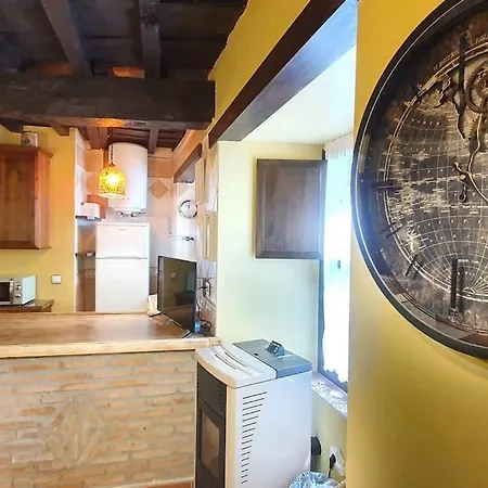 Rural Sefardi, Barrio Judio De Apartment